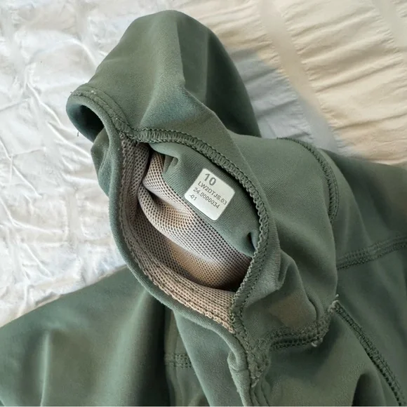 Lululemon Align V-Neck Sports Bra - Picture 3 of 6